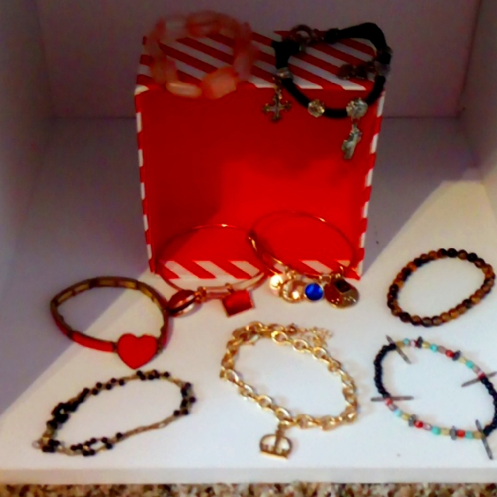 Bracelet's